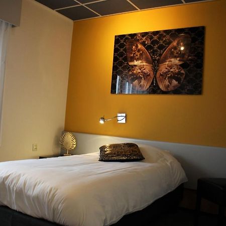 Hotel Restaurant De Jonge Heertjes Aalsmeer Esterno foto